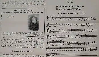 Description de l'image par IA : Page de journal avec texte et partitions musicales, incluant une photographie et des descriptions historiques.