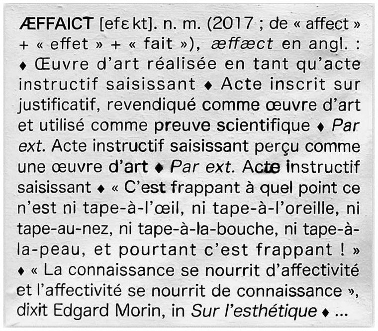 Description de l'image par IA : Texte en français avec définitions et citations, incluant des diamants et du texte justifié.