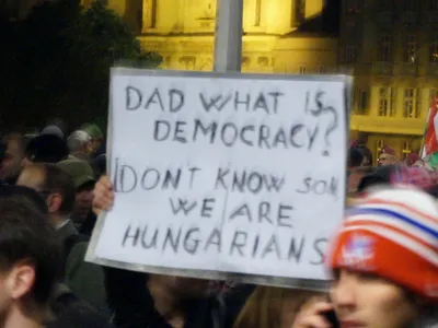 Couverture de CRNDOSS_113